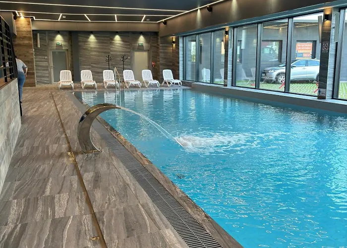Blue Mare Dubai Kasprowicza 20B, FREE Parking, Pool, Jacuzzi, Sauna, Gym